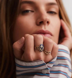 Dark Meadow Ring 14K