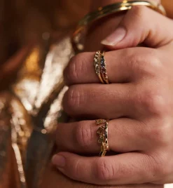 Drooping Aurelia Luster Ring 14K