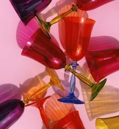 Gardenia Wine Glass