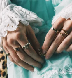 Honeysuckle Ring 14K
