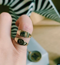 Pinky Signet Ring Square 14K