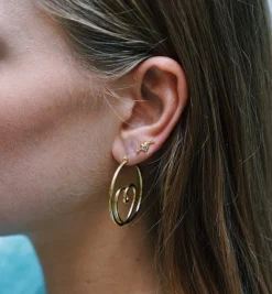 Single Arrowed Heart Stud 14K