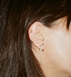 Single Pearly Love Stud Earring 14K